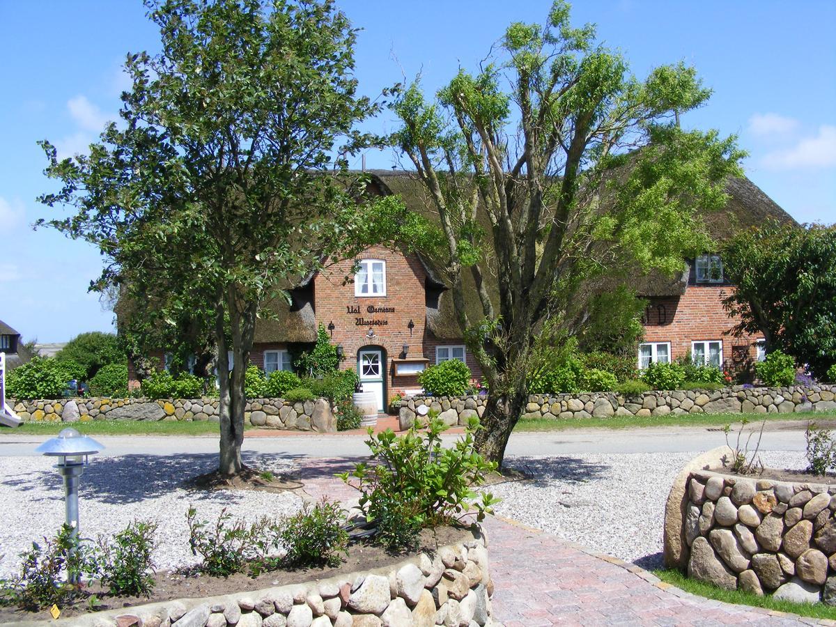 Ual Oeoemrang Wiartshues Hotel Norddorf Exterior foto