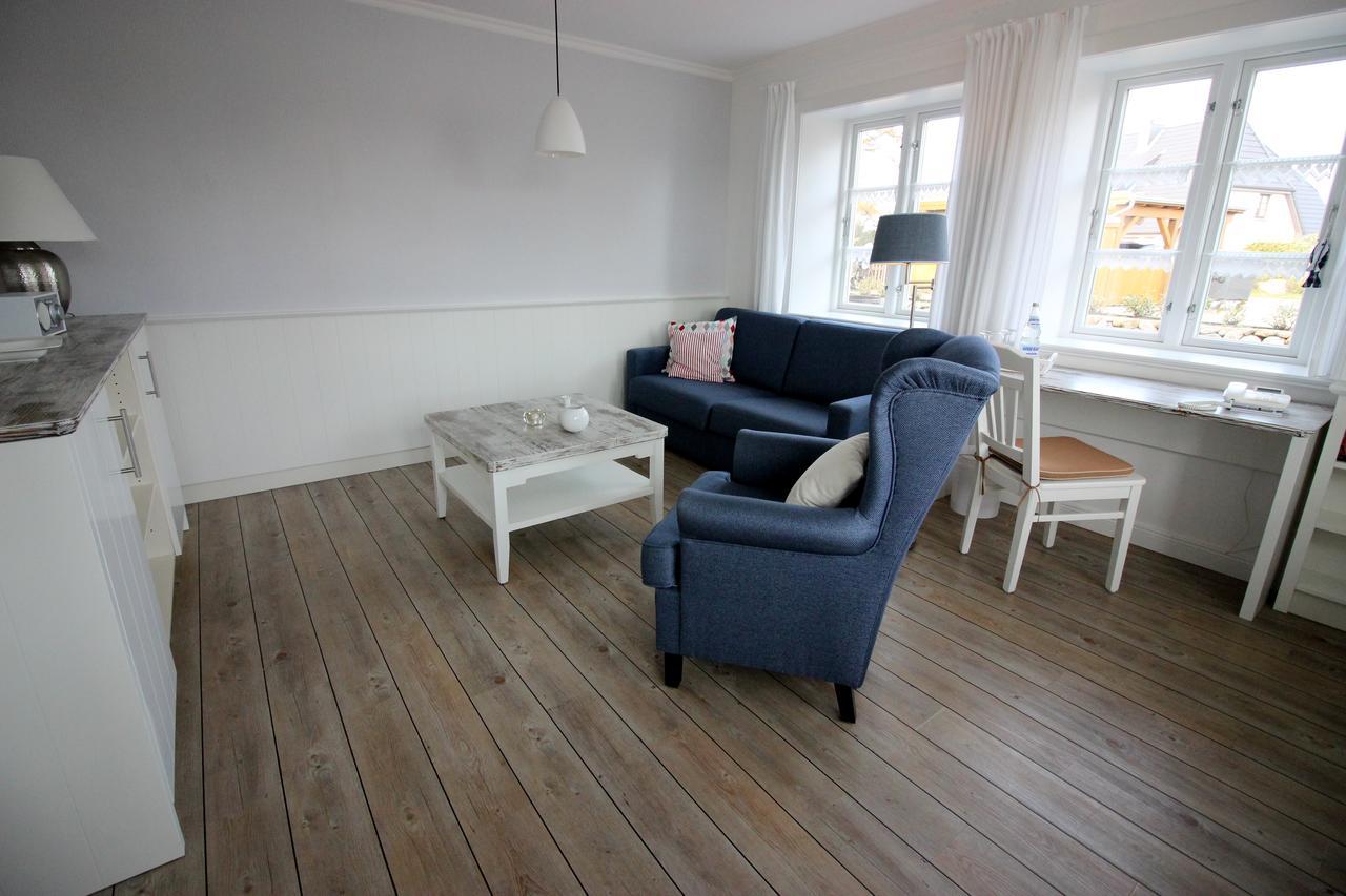 Ual Oeoemrang Wiartshues Hotel Norddorf Exterior foto